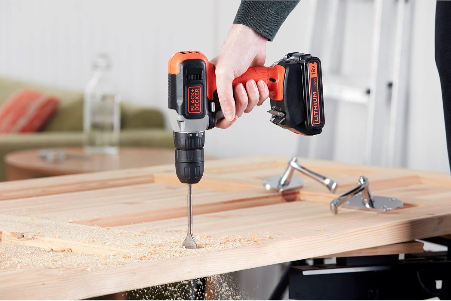 Taladro Atornillador BLACK+DECKER BCD001
