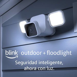 Cámara Blink Outdoor y Soporte Con Focos