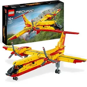 LEGO Avión de Bomberos