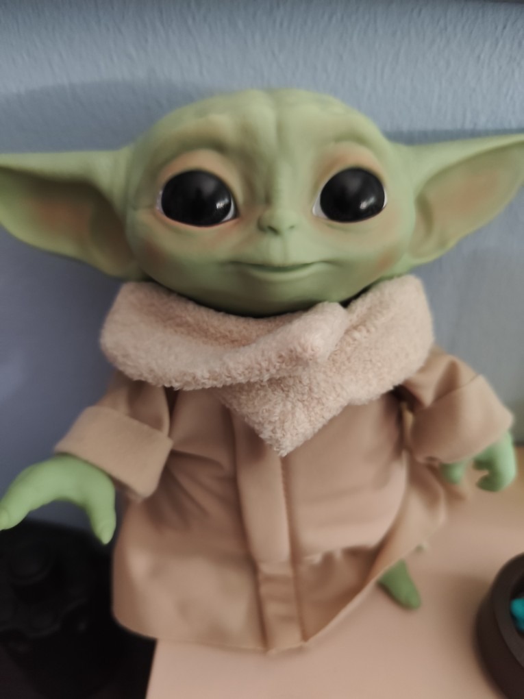 Hasbro Star Wars Baby Yoda