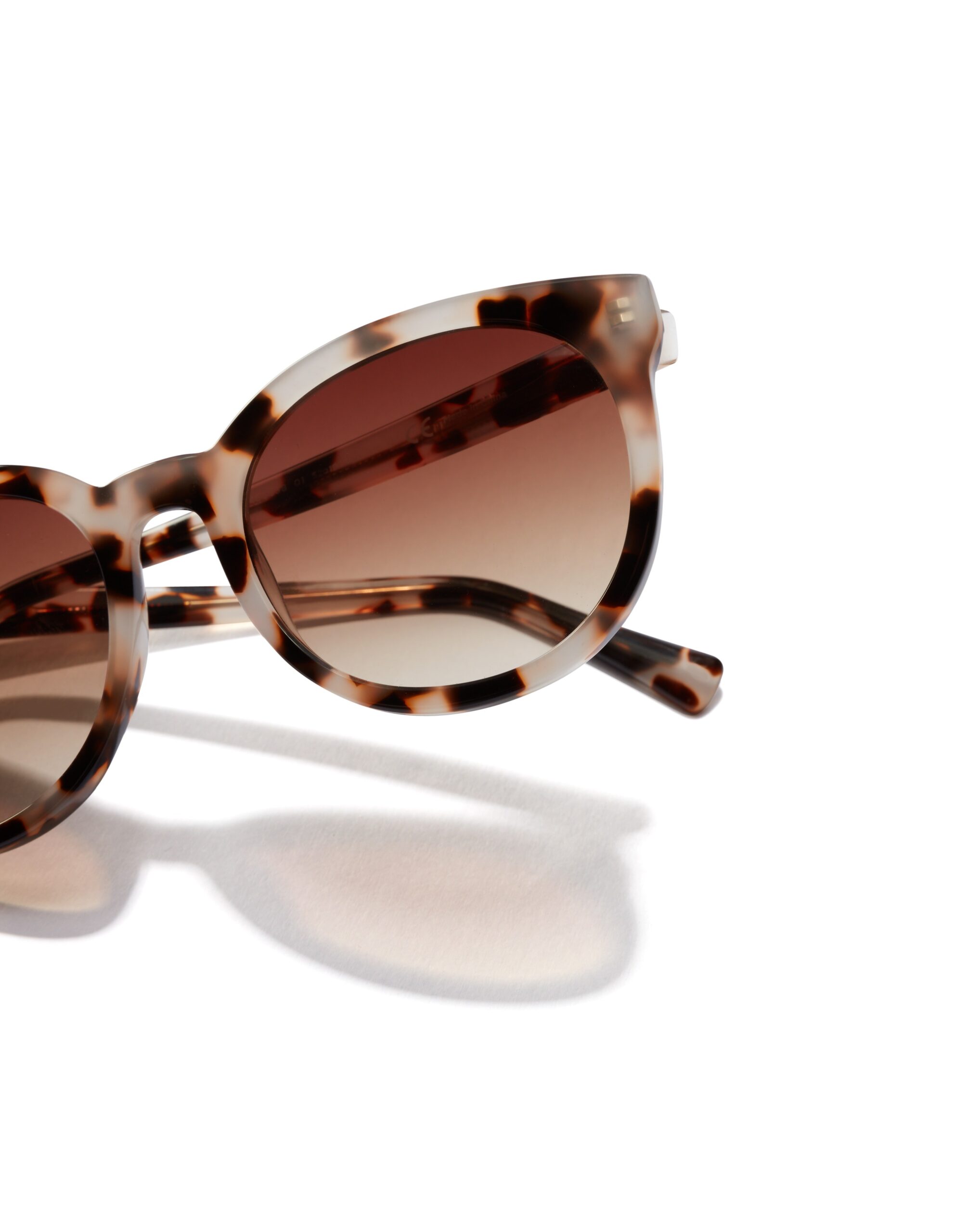 HAWKERS RESORT Gafas de Sol