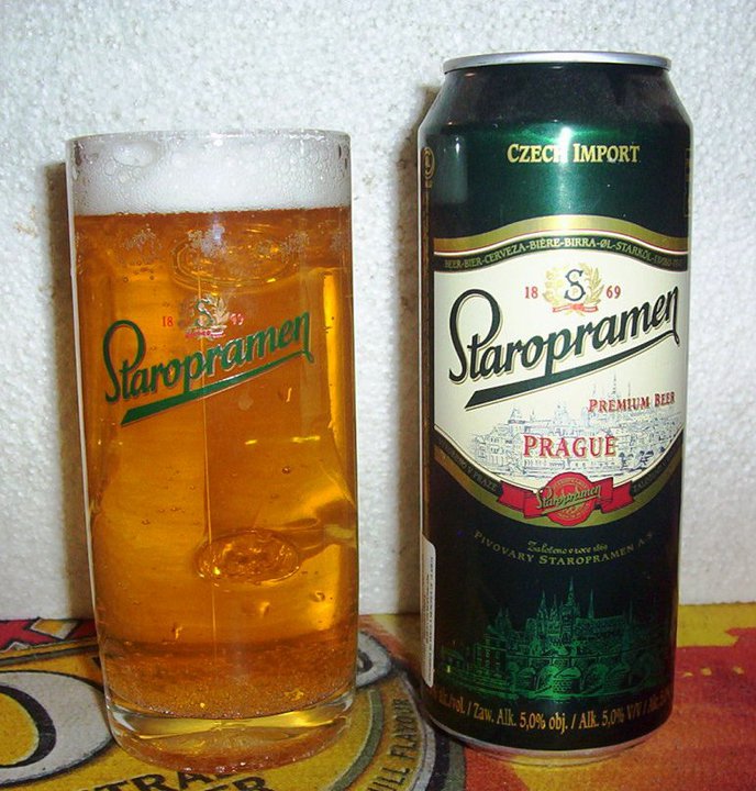 Cerveza Checa Staropramen Premium